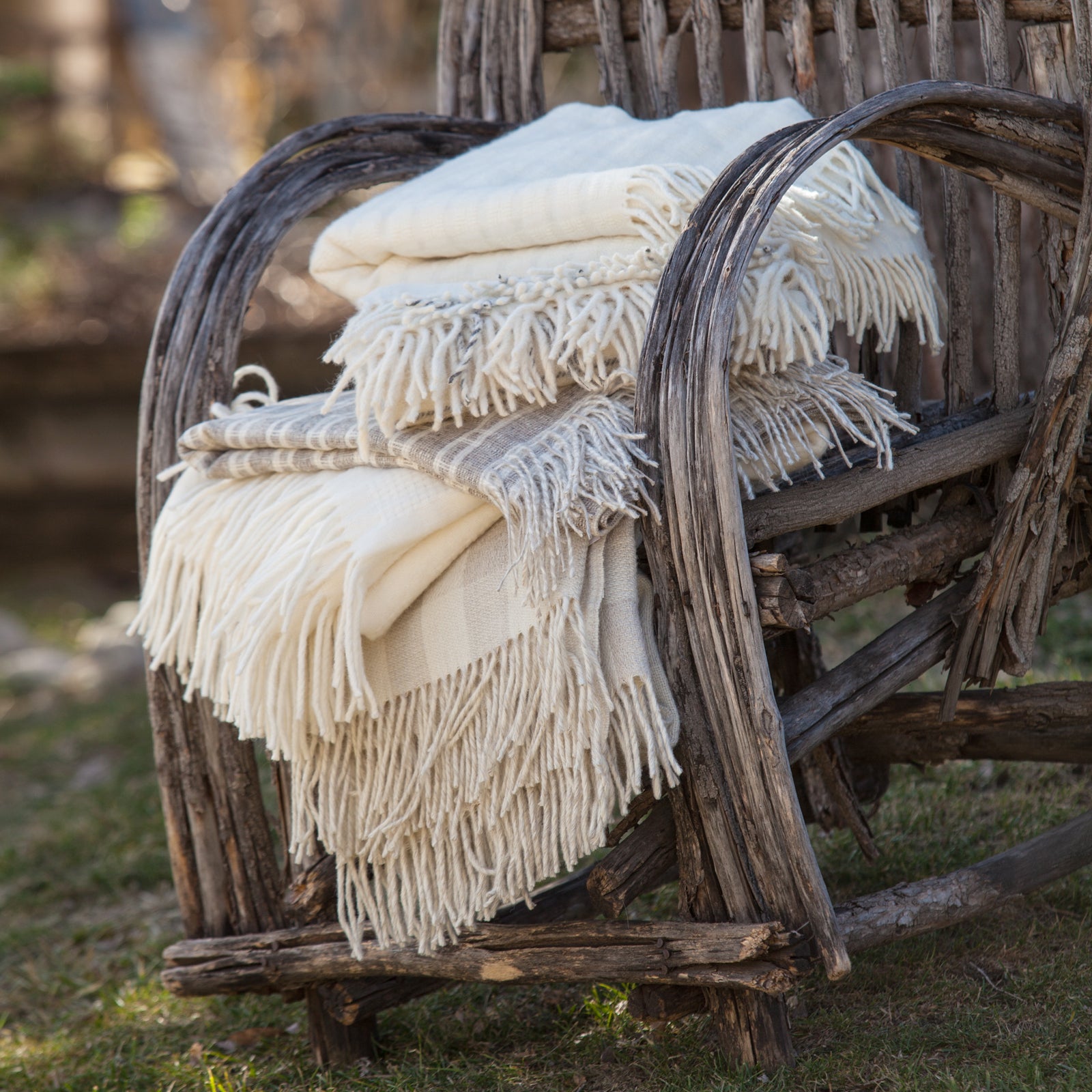 Linen Throws – Fibre by Auskin (USA)