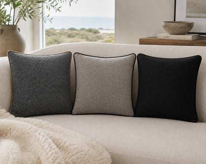 Clara Cushion